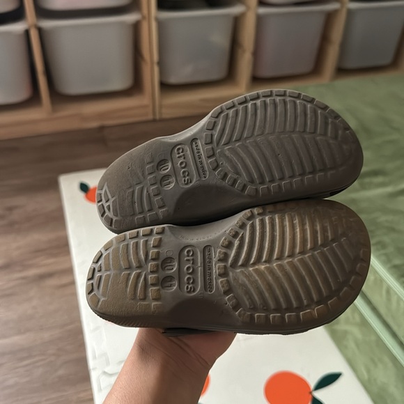 Crocs - Picture 2 of 3